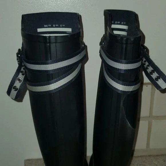 Women's Original Tall Rain Boots - Picture 5 of 10